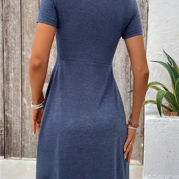 NWOT Blue Knot-Front Dress - Picture 2 of 3